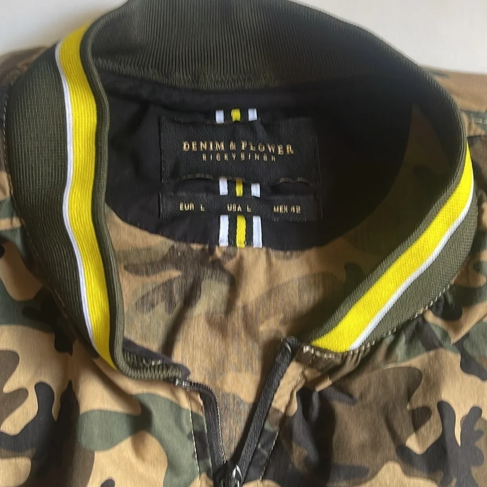 DENIM & FLOWER Camouflage Bomber Jacket USA L MEX 42